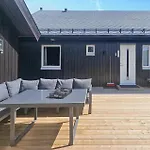 4 Bedroom Beautiful In בית נופש Vegårshei