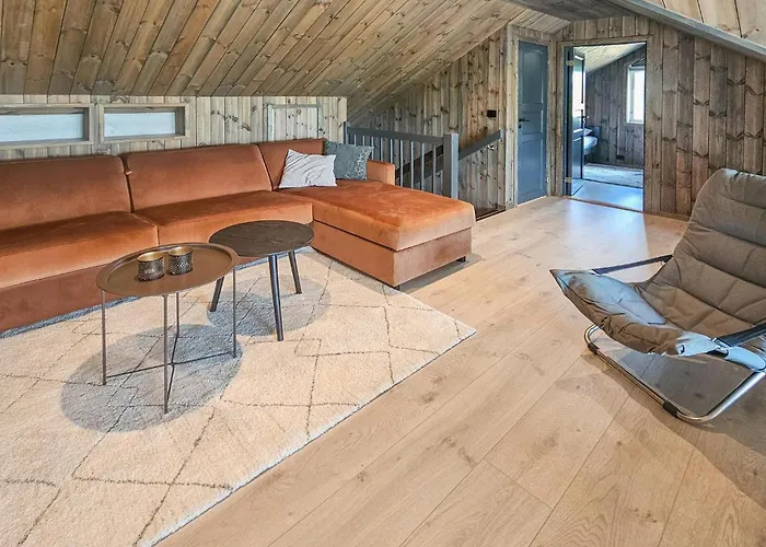 Ferienhaus 4 Bedroom In Vegårshei