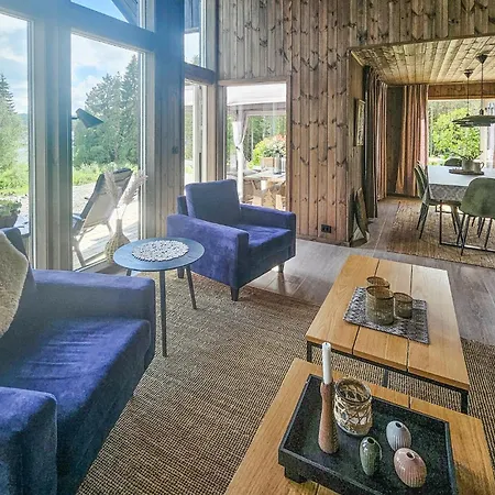 Gorgeous In Vegarshei With House Sea View Holiday home *